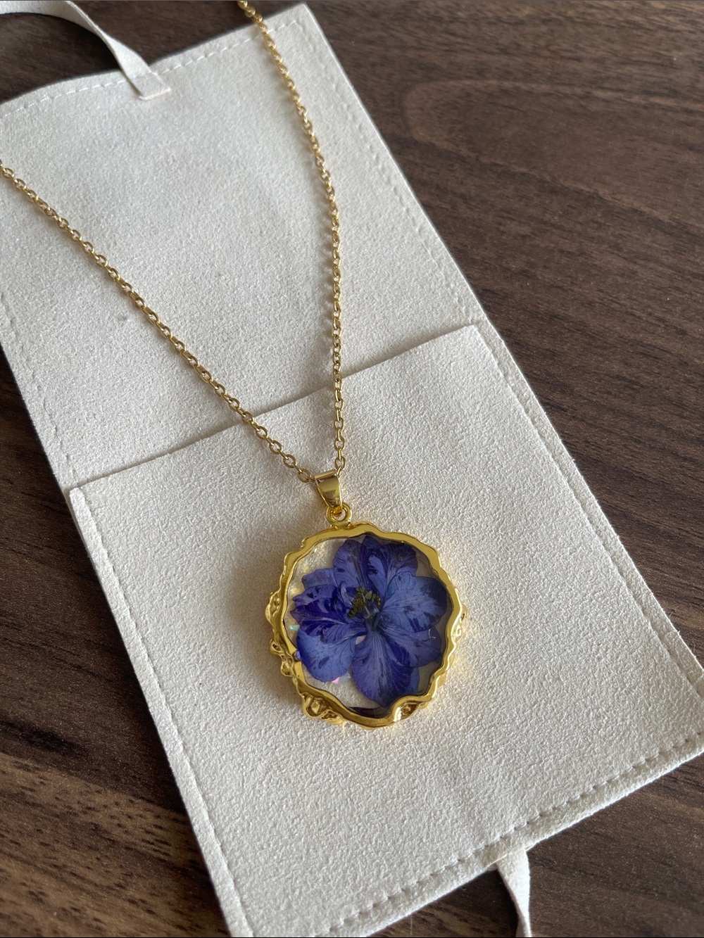 Gold Pendant Necklace with Purple Floral Inlay